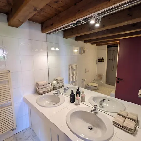 Guest house Casa Isolo 3*